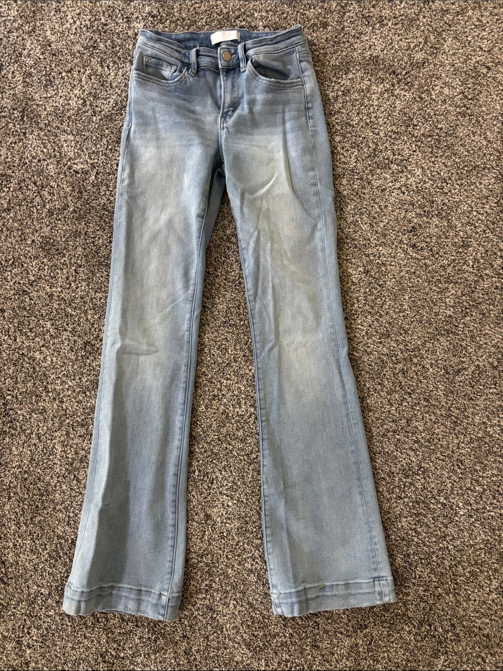 Women's Light Wash Flared Jeans - Comfortable Everyday Fit